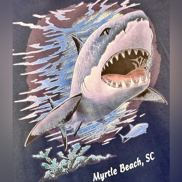 90s/Y2K Vintage Graphic Shark Cotton T-shirt, Myrtle Beach, South Carolina - Picture 5 of 6